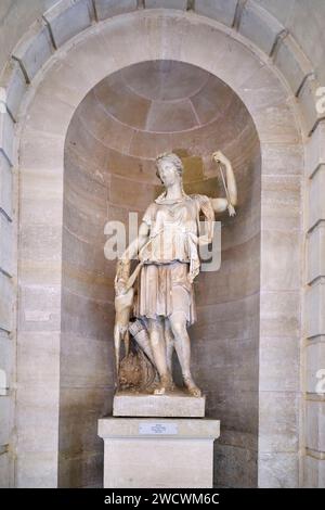 France, Yvelines, Versailles, Château de Versailles, classé au patrimoine mondial de l'UNESCO, statue de Diane par Léonard Roger, 1670 Banque D'Images