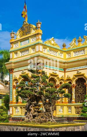 Vietnam, Delta du Mékong, My Tho, temple bouddhiste Vinh Trang Banque D'Images