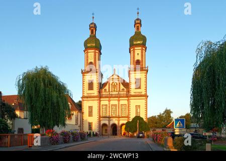 La France, Bas Rhin, le Ried, Ebersmunster, Saint Maurice l'église abbatiale du 18ème siècle et de style baroque allemand Banque D'Images