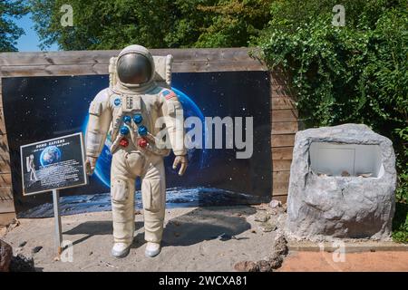 France, Moselle, Amneville, la Cité des Loisirs, l'Aquarium, chemin de l'évolution, homme moderne, astronaute Banque D'Images