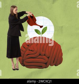 Jeune femme arrosant le cerveau en fleurs. Métaphore visuelle du développement cognitif. Création d’une oasis mentale et d’une richesse intellectuelle Banque D'Images