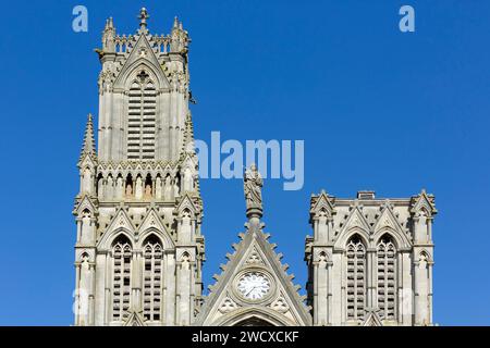 France, meurthe et Moselle, Nancy, église Saint Pierre de style néo gothique construite entre 1865 et 1885 par les architectes Léon Vautrin, Albert Cuny et Antonin Rougieux située avenue du Maréchal de Lattre de Tassigny Banque D'Images