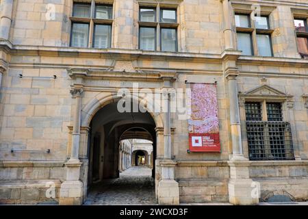 France, Doubs, Besançon, Grande rue, Palais Granvelle daté du 16e siècle, Musée du temps Banque D'Images