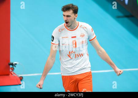 Jastrzebie Zdroj, Pologne. 17 janvier 2024. Jean Patry lors du match de la Ligue des champions de volleyball masculin CEV entre Jastrzebski Wegiel et SVG Luneburg le 17 janvier 2024 à Jastrzebie-Zdroj, Pologne. (Photo de PressFocus/Sipa USA) crédit : SIPA USA/Alamy Live News Banque D'Images