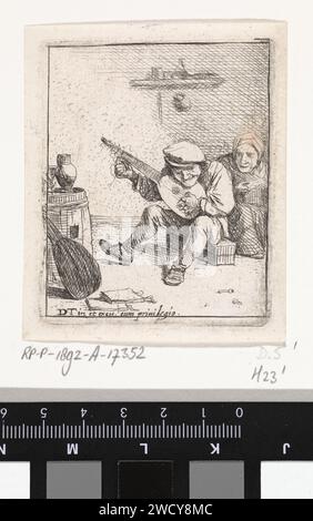 Boer joue de lui, anonyme, d'après David Teniers (II), 1626 - 1690 print Un fermier joue du luth. Une vieille femme écoute la droite. Anvers gravure de papier une personne jouant de l'instrument à cordes (pincé). luth, et formes spéciales de luth, par exemple : theorbo. vieille femme Banque D'Images