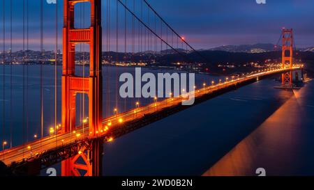 Golden Gate Bridge à тшпре vu de San Francisco, Californie. Banque D'Images