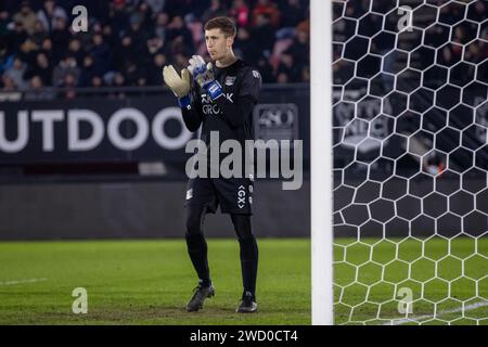 Nijmegen, pays-Bas. 17 janvier 2024. NIJMEGEN, Stadium de Goffert, 17-01-2024, saison 2023/2024, Dutch Toto KNVB Beker. Pendant le match NEC - Go Ahead Eagles (CUP), résultat final 2-1, NEC Nijmegen gardien Robin Roefs crédit : Pro Shots/Alamy Live News Banque D'Images