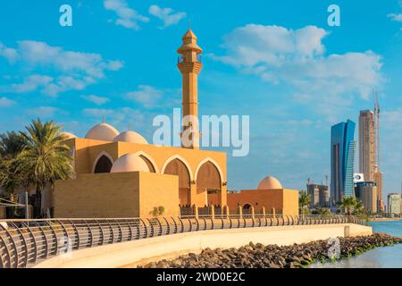 Vue de la mosquée dans une belle plage publique à Djeddah, Arabie Saoudite Banque D'Images