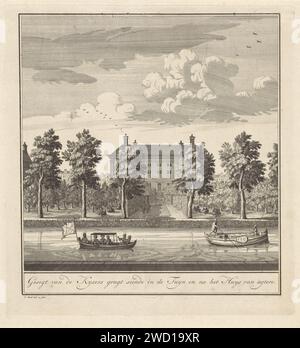 Vue du jardin et de la façade arrière Het Corvershof à Amsterdam, Jan Smit (I), d'après Jan Smit (II), 1723 - 1748 print vue du jardin et de la façade arrière Het Corvershof sur la Nieuwe Herengracht à Amsterdam, vue depuis la Nieuwe Keizersgracht. Un verger de chaque côté du chemin central. Deux bateaux dans le canal. Partie d'une série d'estampes du Corvershof, destinées en 1723, destinées aux couples plus âgés de la maison réformée néerlandaise (plus tard réformée). Amsterdam gravure sur papier / gravure maison de personnes âgées. Alms-House (hollandais : 'hofje'). bien-être public. orchard. bateau à rames, canoë, etc. Français ou ar Banque D'Images