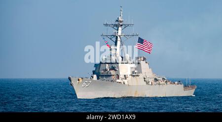 Le destroyer de missiles guidés de classe Arleigh Burke USS Stethem. Banque D'Images