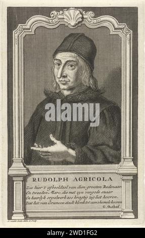 Portrait Rudolf van Agricola, Adolf van der Laan, 1694 - 1755 tirage Portrait buste à gauche de Rudolf van Agricola, réformateur de l'église et linguiste latin, avec couvre-chef. Autour d'un cadre ornemental, sous le portrait le nom du dépeint et un verset hollandais à quatre lignes. gravure sur papier / gravure Banque D'Images