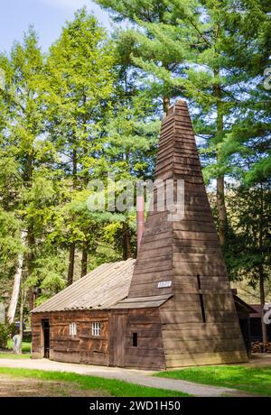 Le Drake Well Museum et Parkin la pittoresque vallée de Oil Creek, États-Unis Banque D'Images