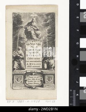 Allégorie sur la Bible hébraïque, Abraham Dircksz. Santvoort, 1650 imprimer à l'étage une femme est assise dans la lumière divine avec une Bible hébraïque ouverte sur ses genoux. Deux jets d'eau jaillissent du livre. L’une se retrouve avec la femme de gauche sur la Bible grecque ouverte et l’autre sur la Bible latine à droite. Les femmes sont sur une élévation avec la désignation de la traduction de la Bible avant Hiëronymus et sur la droite la désignation de la traduction de la Bible après Hiëronymus. Au milieu d'un cartouche avec un texte latin de quatre lignes. Imprimeur : Netherlandspublisher : Leiden papier gravure page de titre. Bible Banque D'Images