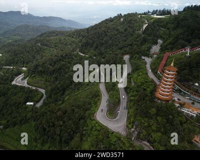 Une vue aérienne du temple Chin Swee dans la région de Genting Highlands en Malaisie Banque D'Images