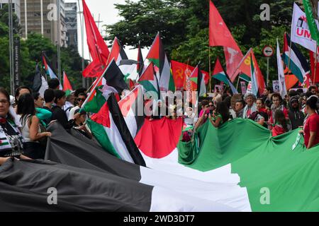 Mouvements sociaux, Palestiniens et sympathisants protestent contre 'Global Call - cessez le feu maintenant! Arrêtez le génocide à Gaza. Banque D'Images