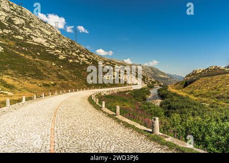 Route historique du col du Gothard avec pavés, Canton du Tessin, Suisse Banque D'Images