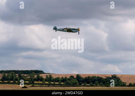 Messerschmitt BF 109 avec moteur Hispano en vol de formation. Le célèbre avion de chasse Gerrman WW2 ME109 Banque D'Images