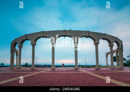 Matin en vue Fanateer Beach - Al Jubail, Arabie saoudite. Banque D'Images