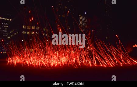 Londres, Royaume-Uni. 18 janvier 2024. « Sign » de Vendel et de Wolf, dans le cadre des installations Winter Lights de cette année à Canary Wharf. Crédit : Vuk Valcic/Alamy Live News Banque D'Images