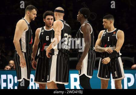 Bologne, Italie. 18 janvier 2024. Équipe Virtus lors du match de championnat Euroleague de basket-ball Segafredo Virtus Bologne vs. LDLC Asvel Villeurbanne. Bologne, le 18 janvier 2024 à Segafredo Arena Credit : Independent photo Agency/Alamy Live News Banque D'Images