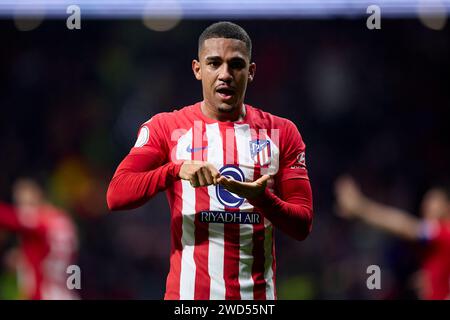 MADRID, ESPAGNE - 18 JANVIER : Samuel Lino de l'Atletico de Madrid célèbre après avoir marqué le premier but de leur équipe lors du match Copa del Rey Round of 16 entre l'Atletico de Madrid et le Real Madrid au stade Civitas Metropolitano le 18 janvier 2024 à Madrid, Espagne. (Photo de QSP) Banque D'Images