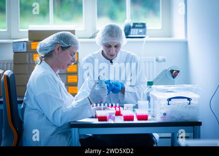 En tant que société de diagnostic génétique moléculaire, biotype GmbH fait partie du Molecular Diagnostics Group (MDG), qui travaille en collaboration avec le Banque D'Images