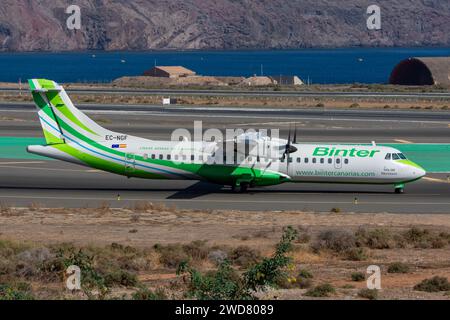 Avion turbopropulseur ATR72 de la compagnie Binter Canarias Banque D'Images