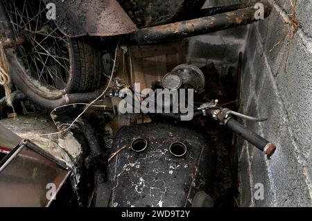 Brough Superior Barn-Find Banque D'Images