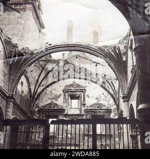 1936. Villena. Iglesia de Santa María. Intérieur 2. Banque D'Images