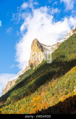 Tozal del Mallo (2280 mètres). Parc national d'Ordesa i Monte Perdido, province de Huesca, Aragon Banque D'Images