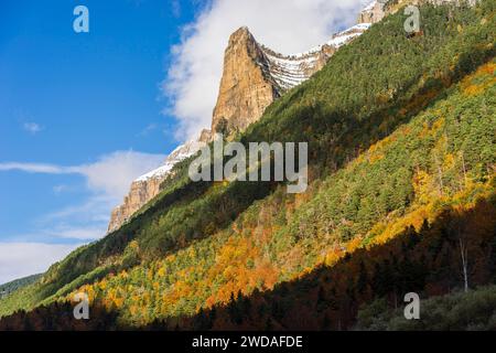 Tozal del Mallo (2280 mètres). Parc national d'Ordesa i Monte Perdido, province de Huesca, Aragon Banque D'Images