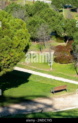 Vue surélevée sur un parc en automne à Madrid Banque D'Images