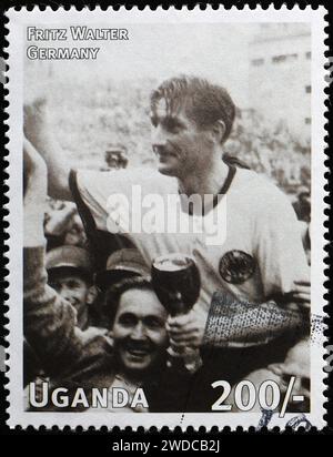 Fritz Walter avec la Coupe du monde de 1954 sur timbre-poste Banque D'Images