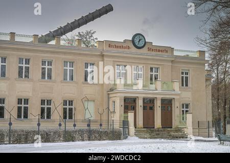 Archenhold Observatory in winter, Alt-Treptow, Treptower Park, Treptow, Treptow-Koepenick, Berlin, Germany Stock Photo