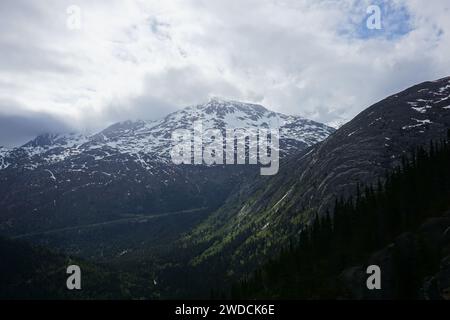 Montagnes de l'Alaska et du Yukon prises en mai 2017 Banque D'Images