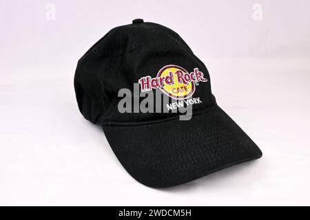 Hard Rock Cafe New York black Hat – pays de Galles, Royaume-Uni – 9 janvier 2024 Banque D'Images