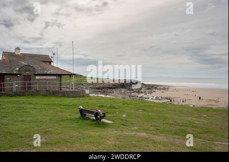 Rest Bay, une belle plage à Porthcawl, au sud du pays de Galles. Banque D'Images