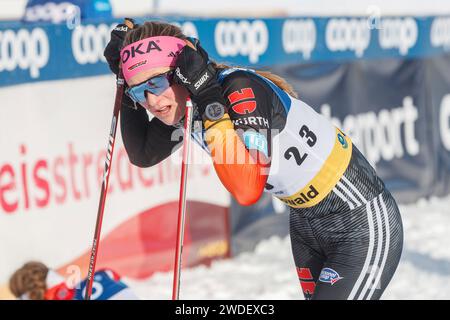 Oberhof, Deutschland. 20 janvier 2024. Laura Gimmler (GER, Deutschland) im Ziel, 20.01.2024, Oberhof (Deutschland), coupe du monde FIS Cross Country Oberhof 2024 crédit : dpa/Alamy Live News Banque D'Images