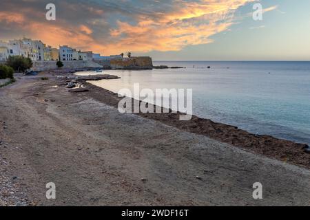Photo panoramique de la splendide côte sicilienne Banque D'Images