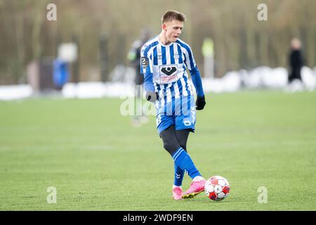 Varde, Danemark. 19 janvier 2024. Mathias Jorgensen (10) d'Esbjerg FB vu lors d'un test match entre Esbjerg FB et Viborg FF à Varde. (Crédit photo : Gonzales photo - Frederikke Jensen). Banque D'Images
