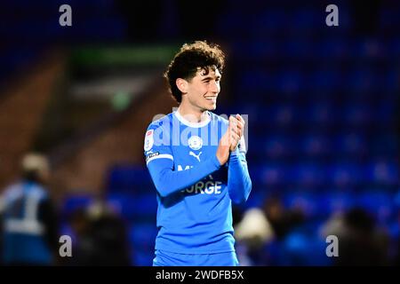 Peterborough le samedi 20 janvier 2024. Joel Randall (14 Peterborough United) lors du match de Sky Bet League 1 entre Peterborough et Shrewsbury Town à London Road, Peterborough le samedi 20 janvier 2024. (Photo : Kevin Hodgson | MI News) crédit : MI News & Sport / Alamy Live News Banque D'Images