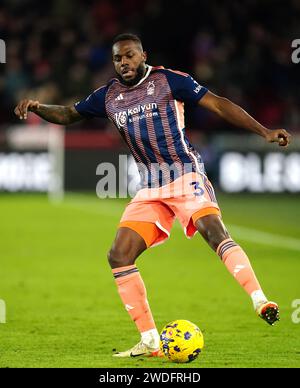 Le Nuno Tavares de Nottingham Forest en action lors du match de Premier League au Gtech Community Stadium, à Londres. Date de la photo : samedi 20 janvier 2024. Banque D'Images