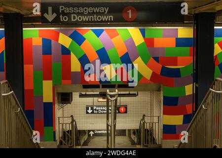 Œuvre d'art sol Lewitt à l'arrêt de métro Columbus Circle à Manhattan NYC Banque D'Images