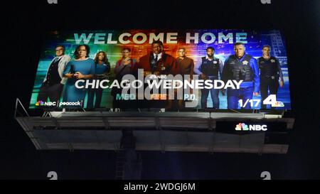 Los Angeles, Californie, États-Unis 19 janvier 2024 Chicago mercredi Med Fire PD Billboard on Sunset Blvd le 19 janvier 2024 à Los Angeles, Californie, États-Unis. Photo de Barry King/Alamy stock photo Banque D'Images