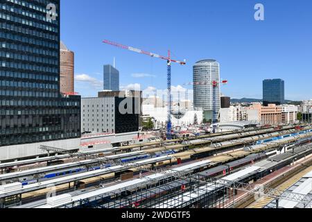 Lyon, France - 22 août 2022 : Gare de Lyon part Dieu à Lyon, France. Banque D'Images