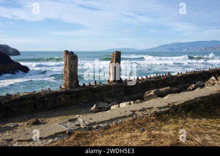 Sutro Baths ruines historiques à Lands se terminent au bord de l'océan Pacifique. Aire de loisirs Golden Gate. San Francisco, CALIFORNIE ÉTATS-UNIS Banque D'Images