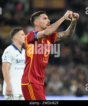 Rome, Italie. 20 janvier 2024. Lorenzo Pellegrini de Roma célèbre son but lors d'un match de football en Serie A entre Roma et Hellas Verona à Rome, Italie, le 20 janvier 2024. Crédit : Augusto Casasoli/Xinhua/Alamy Live News Banque D'Images