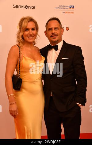 Moritz Bleibtreu mit Ehefrau Saskia / 48. Deutschen Filmball 2024 / Spitzenorganisation der Filmwirtschaft / SPIO / Hotel Bayerischer Hof / München / 20. Januar 2024 *** Moritz Bleibtreu avec sa femme Saskia 48 German film ball 2024 Top organisation de l'industrie cinématographique SPIO Hotel Bayerischer Hof Munich 20 janvier 2024 Banque D'Images