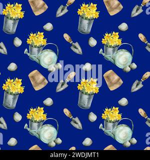 Outils de jardin aquarelle et motif sans couture de fleurs jaunes printanières. Narcisse dans seau en métal vintage arrosoir avec composition de pierres et pelles Banque D'Images