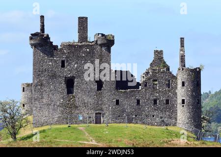 Ruines du château de Kilchurn dans les Highlands écossais Banque D'Images